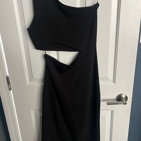 Oak + Fort Black Cutout Dress 🖤 - Picture 3 of 7